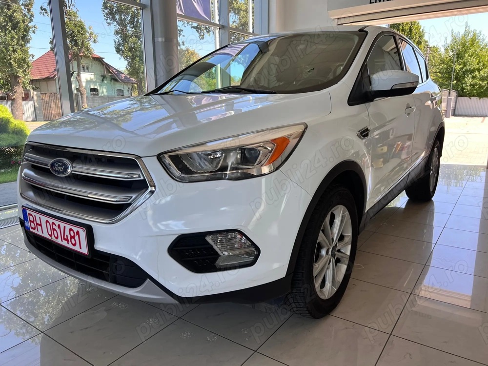 Ford Kuga 2017 Benzina