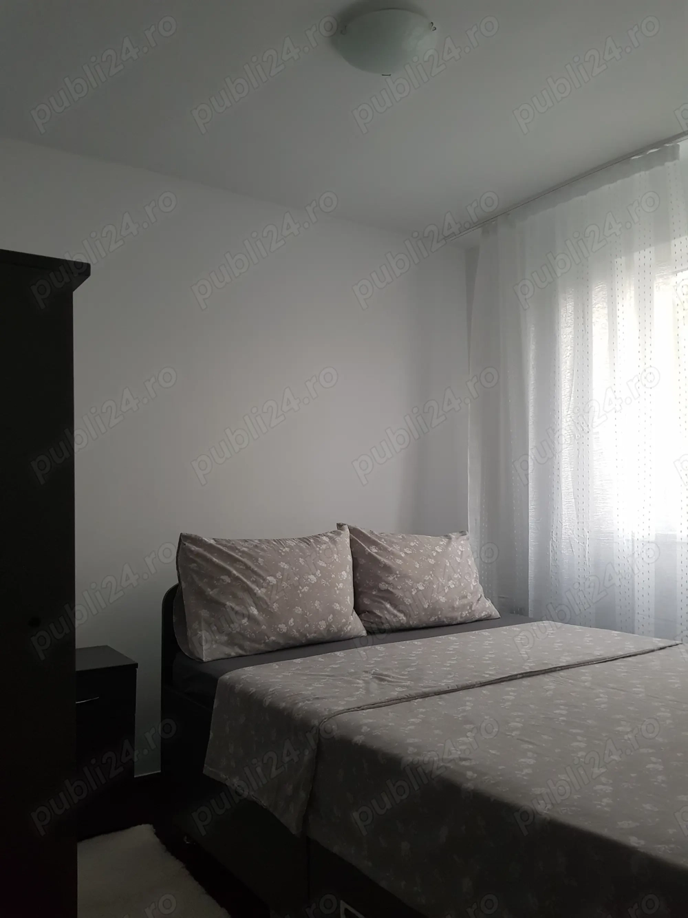 Vând apartament 2 camere semidecomandat Ale. Tineretului -Spiru Haret
