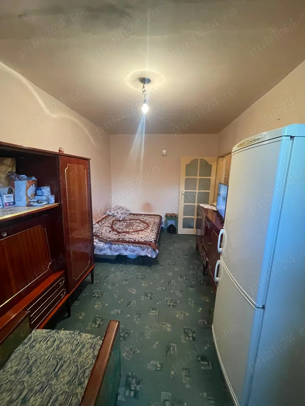 vanz garsoniera Micalaca