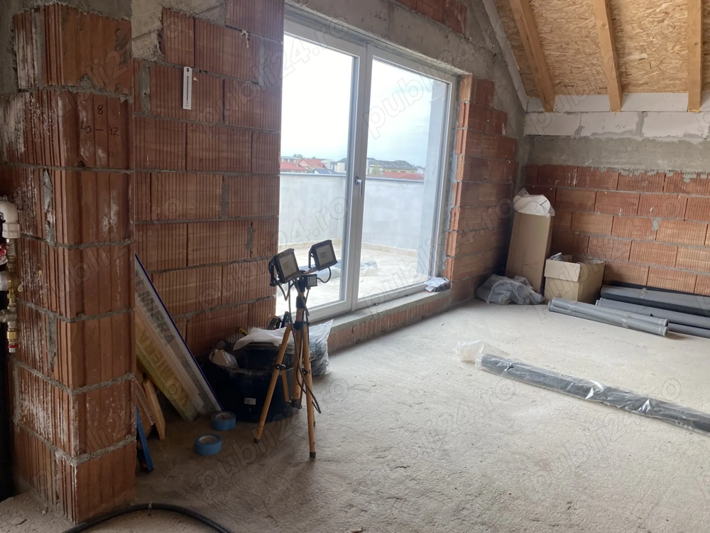 Zona Braytim, BLOC NOU, apartament 3 camere decomandat, etaj 1, 70 mp utili, preț 2100 euro mp