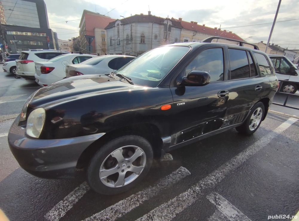 Hyundai Santa Fe 2005, 2WD, 2l diesel 113cp in stare buna