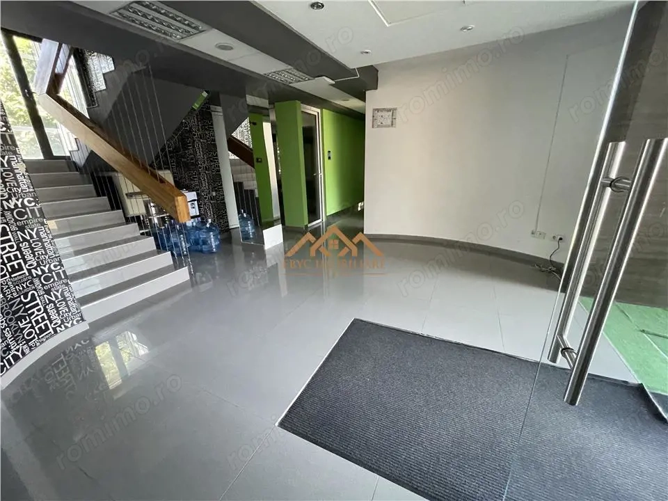 De inchiriat | Cladire Birouri | Clinica