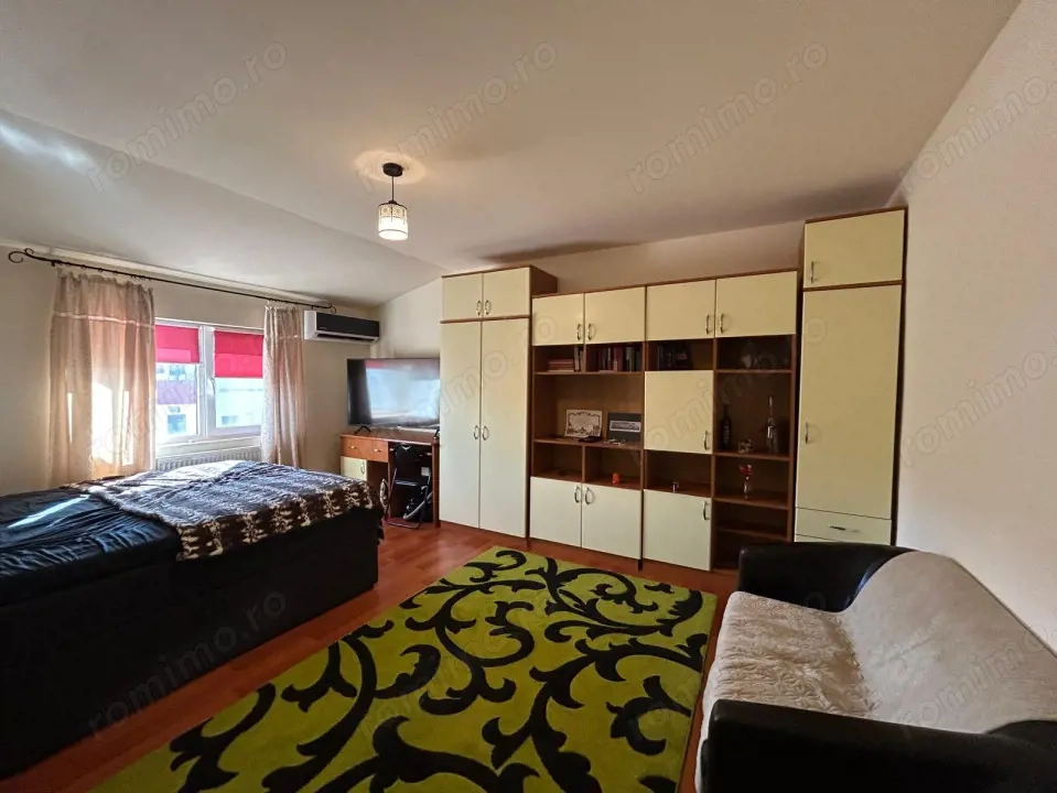 Apartament spatios cu o camera, 31 mp utili - zona Sagului