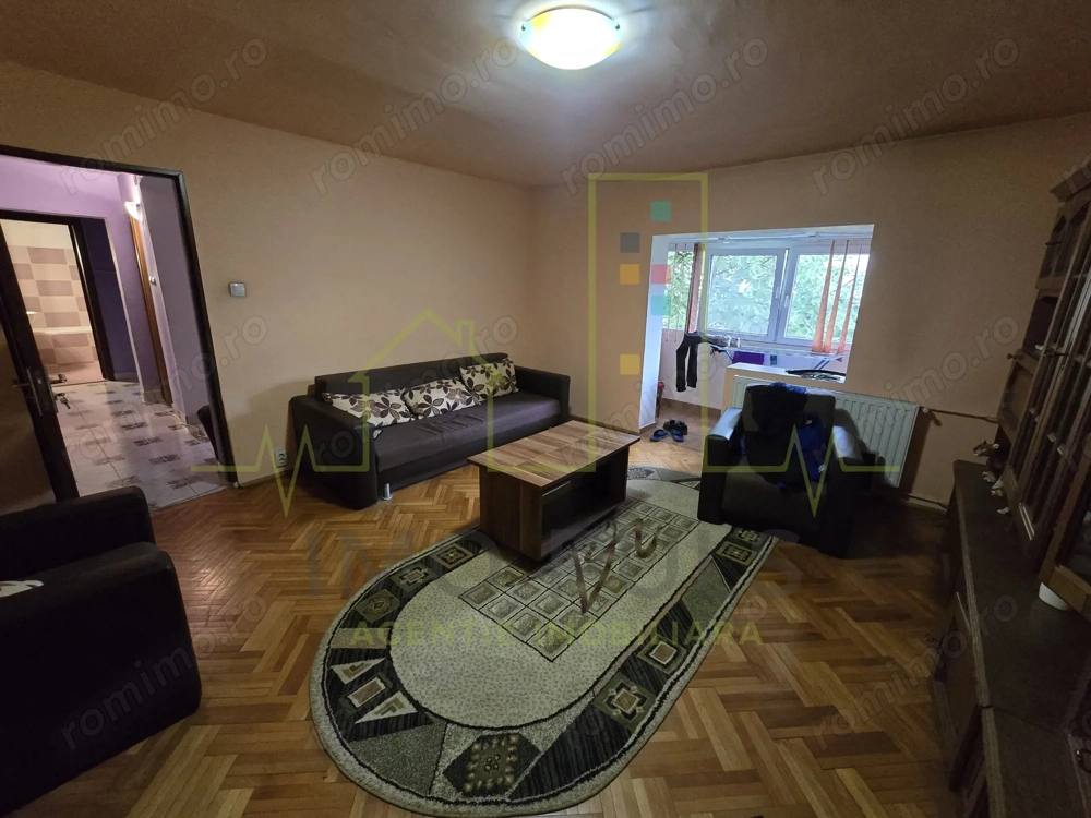 Bucovina. Decomandat. Model mare. Mobilat si utilat.