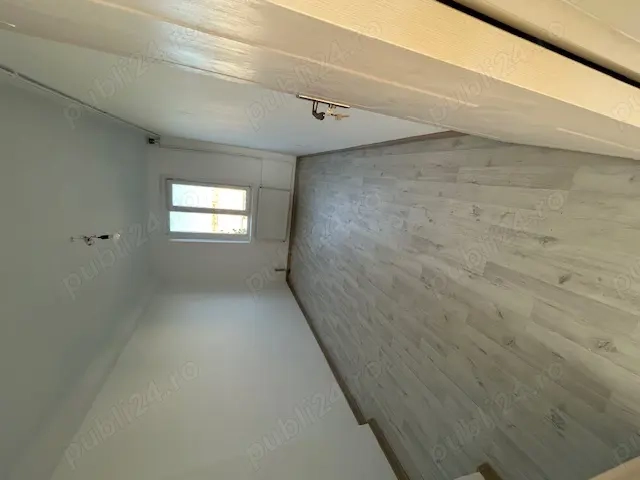 Vand apartament ultracentral - 2 camere