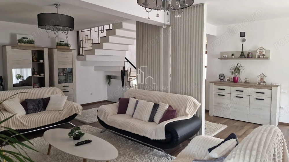 Casă 4 camere 200mp,  teren 700mp, Zona Unirii