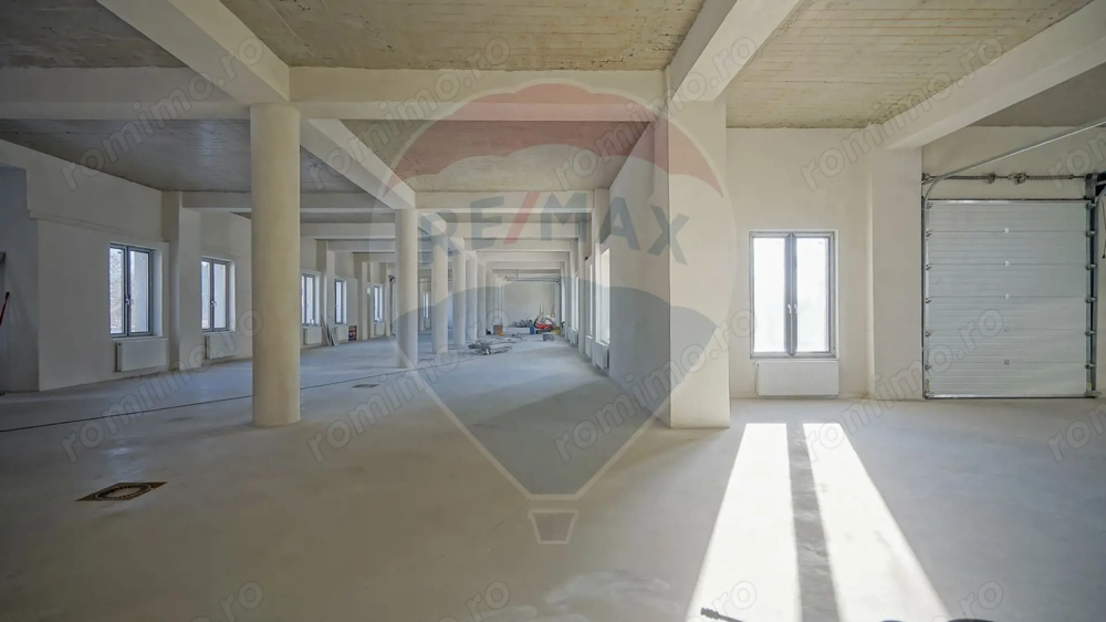 COMISION 0 | Hala moderna si incalzita | curte betonata | 2 niveluri |