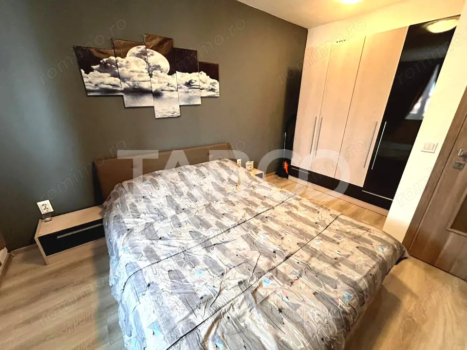 Apartament de vanzare 2 camere decomandate balcon si parcare Selimbar