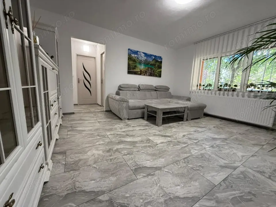 Apartament modern, semidecomandat, 2 camere, 60 mp, parter - Dambovita