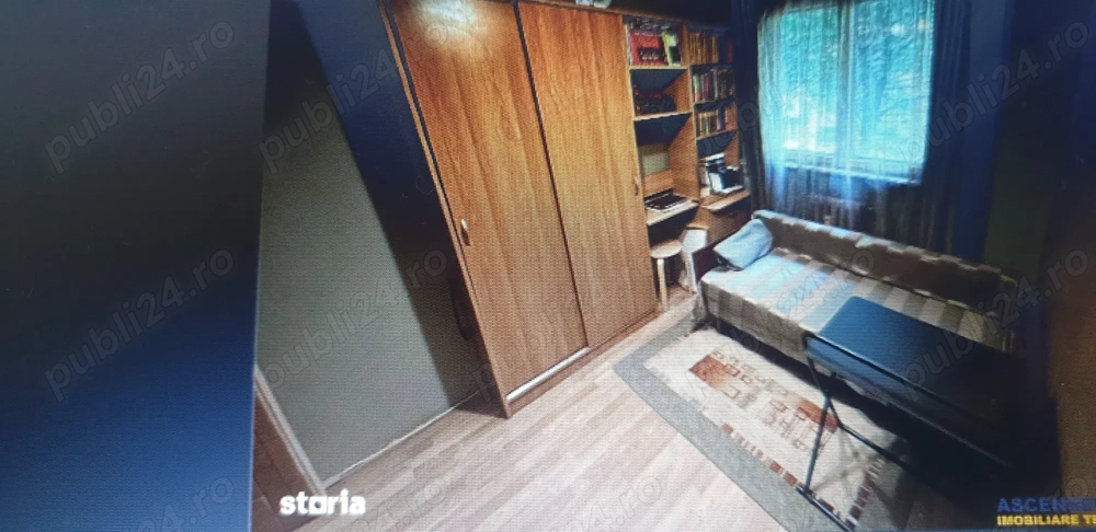  Vând  apartament cu 3camere  în  zona Piața Dacia 