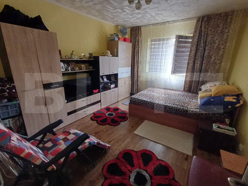 Apartament cu 2 camere, decomandat, 41 mp, parter, mobilat și utilat, zona 9 Mai