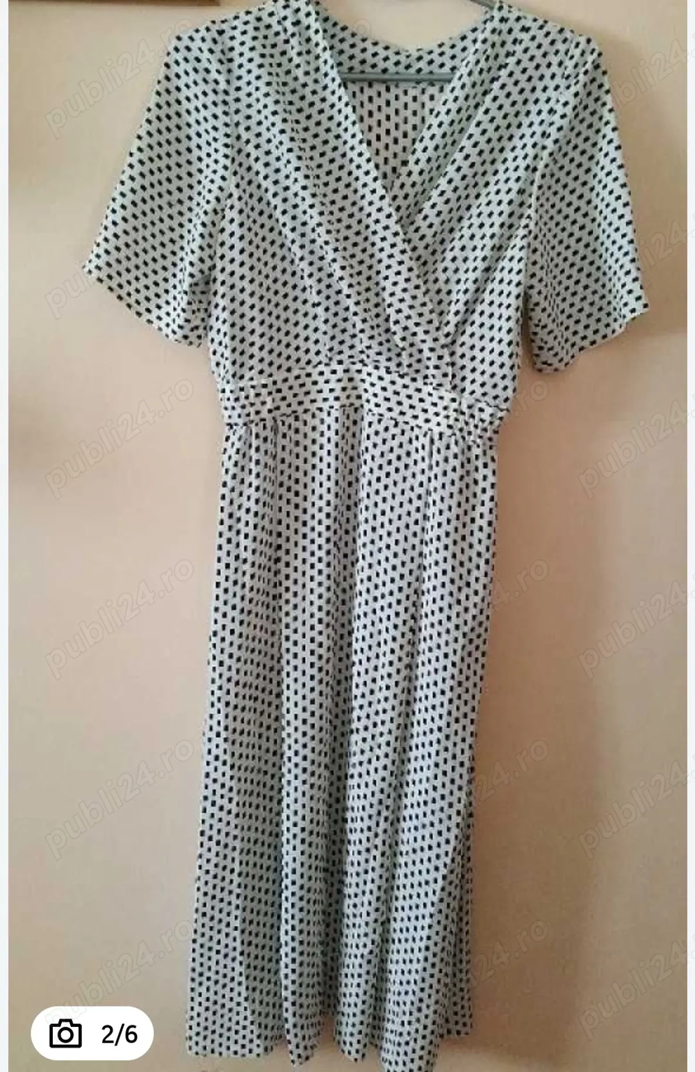 Rochita unicat , cusuta pe comanda