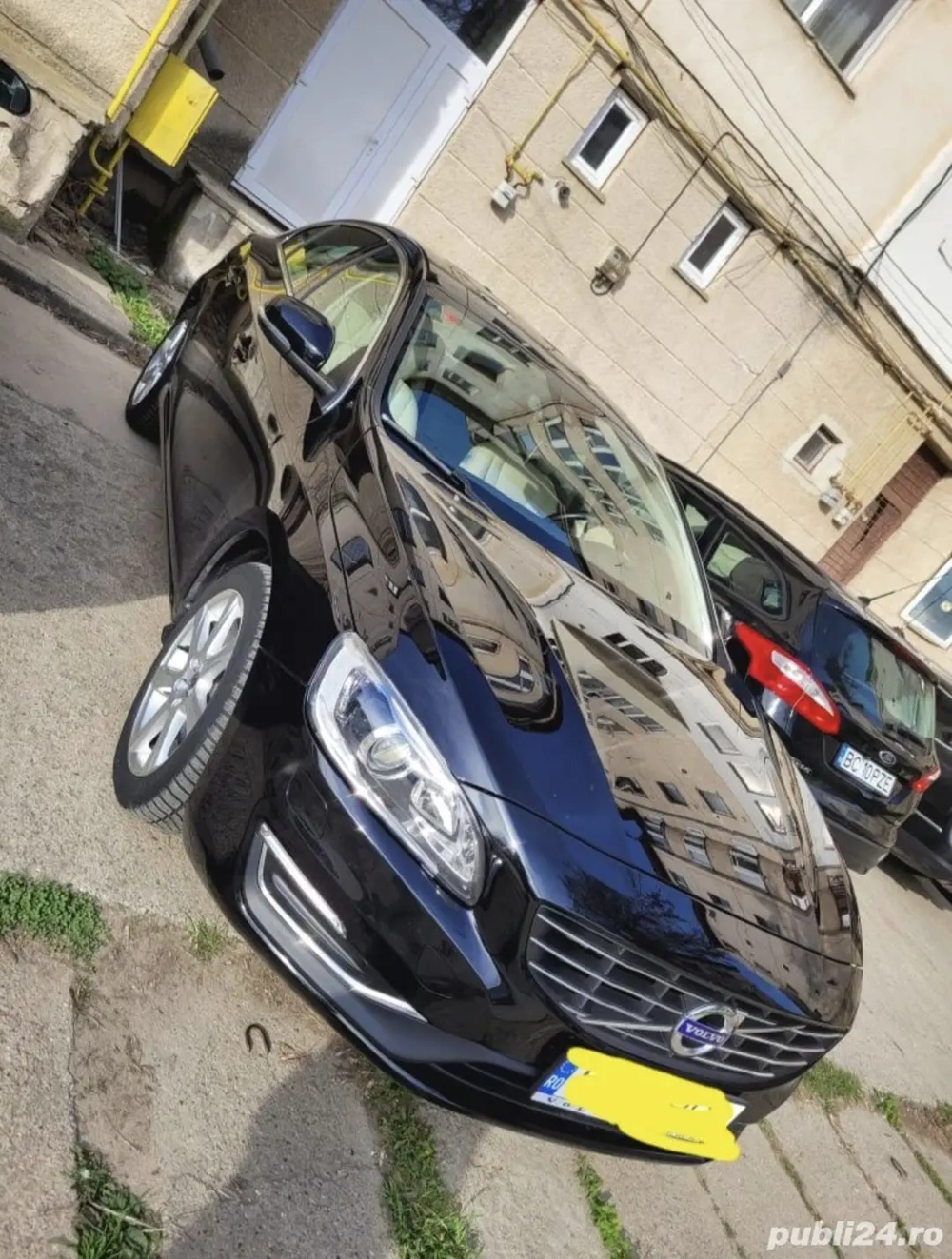 Volvo S60 T3, benzină, model 2019, 145 cp Volvo S60 T3, benzină, model 2019, 145 cp