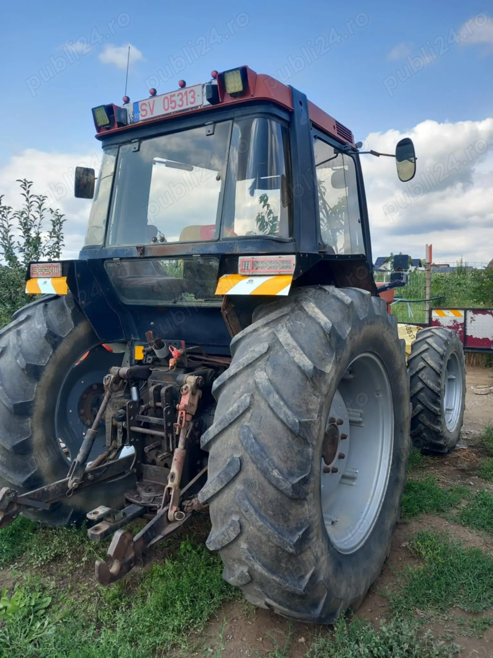 Tractor internațional! Tractor internațional!