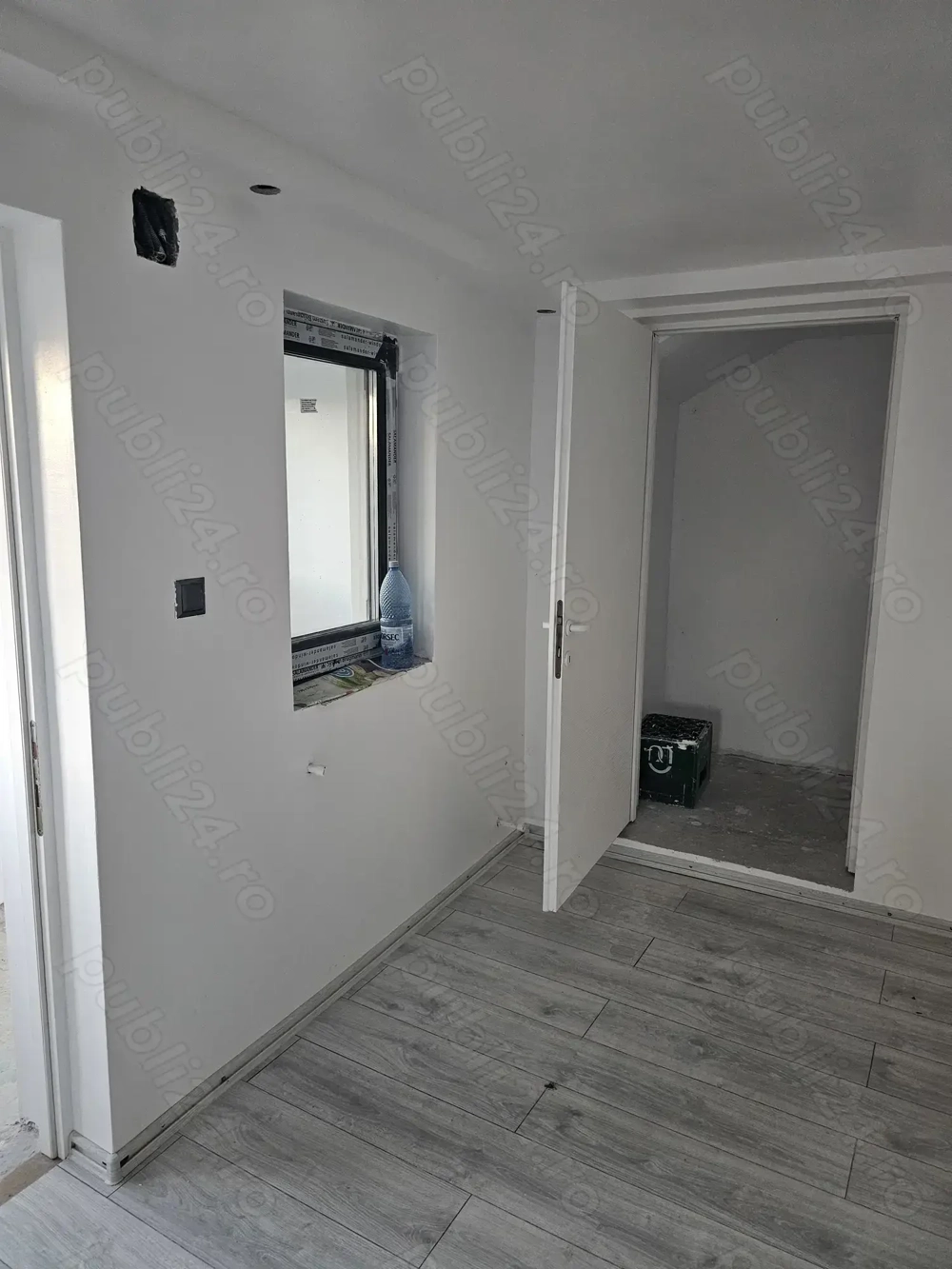 Casă cu două construcții teren generos