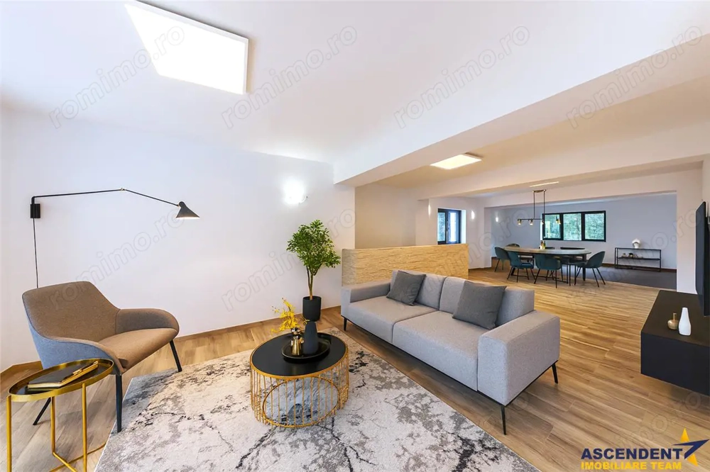 FILM  Tur 3D!  Resedinta de exceptie, in pretiosul areal Bunloc, Brasov