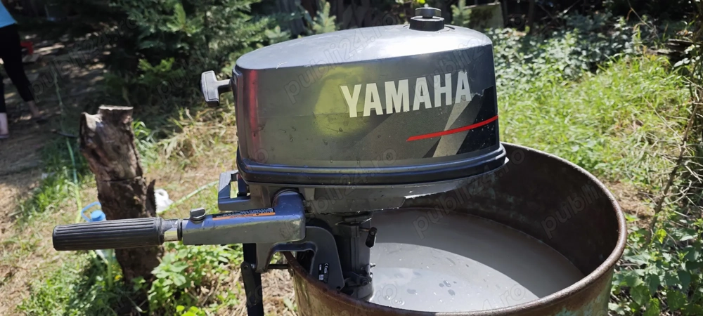 Vand motor barca Yamaha F5AMHS an 2005 5cp 2 timpi , merge foarte bine!