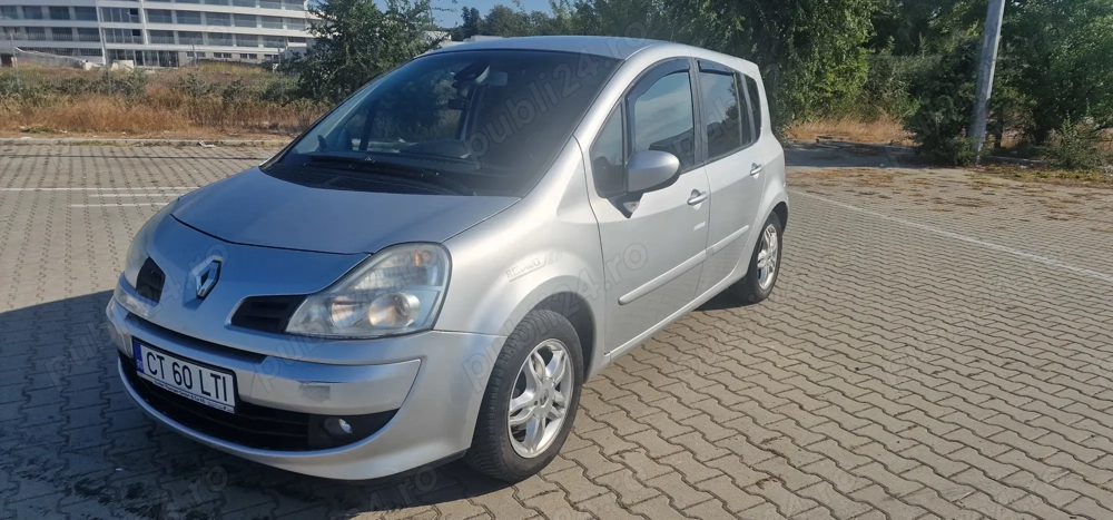 Renault Grand Modus 2011 benzina automat