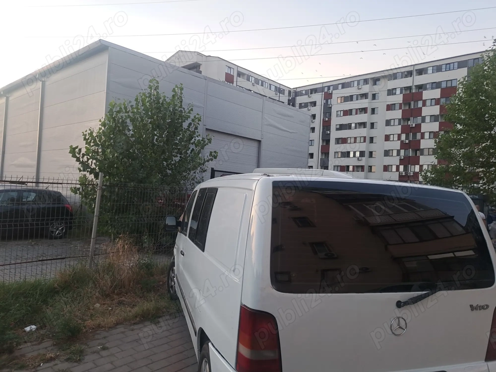 Vând Mercedes vito anu 2002