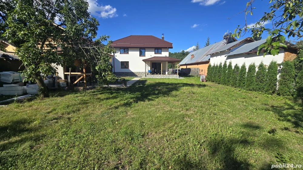 Casa noua 110 MP Utili, 10 km de statiunea Cheia, 1270 mp curte, 5 camere, 2 bai, 380V, 220