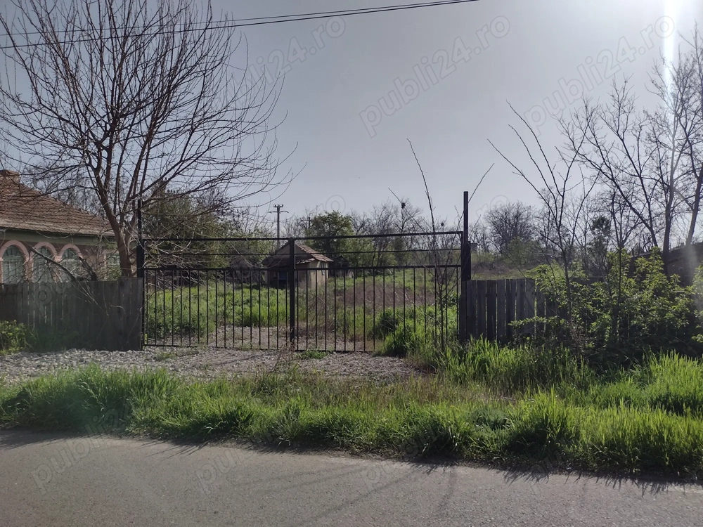 Teren intravilan 2.566 mp. in loc. Romanu, jud. Braila zona centrala.