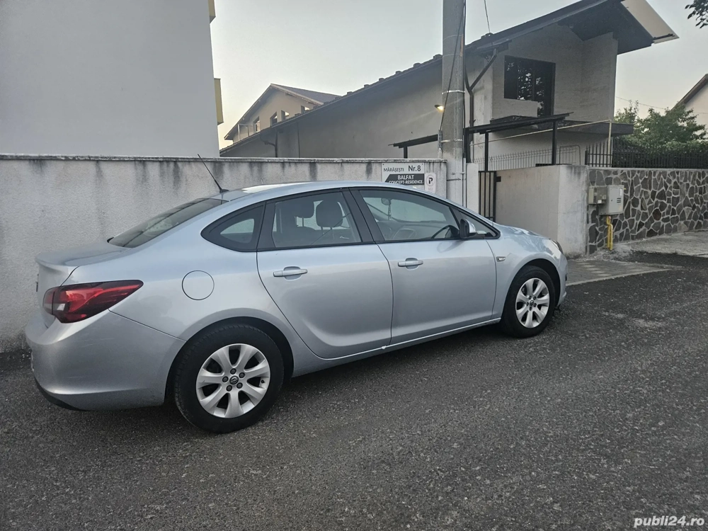 vand Opel Astra