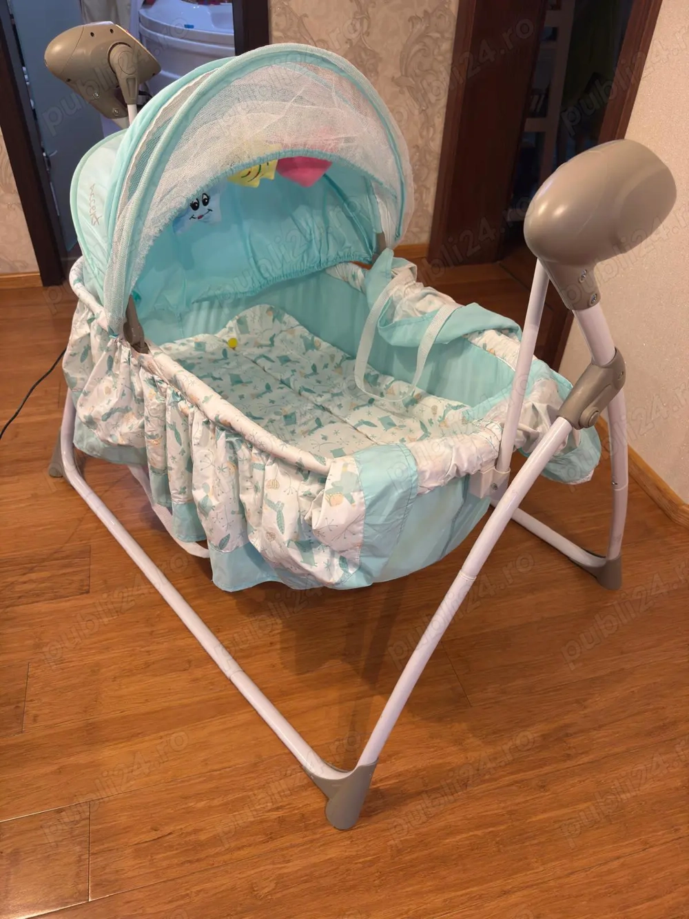 Patut si balansoar electric pentru bebelusi