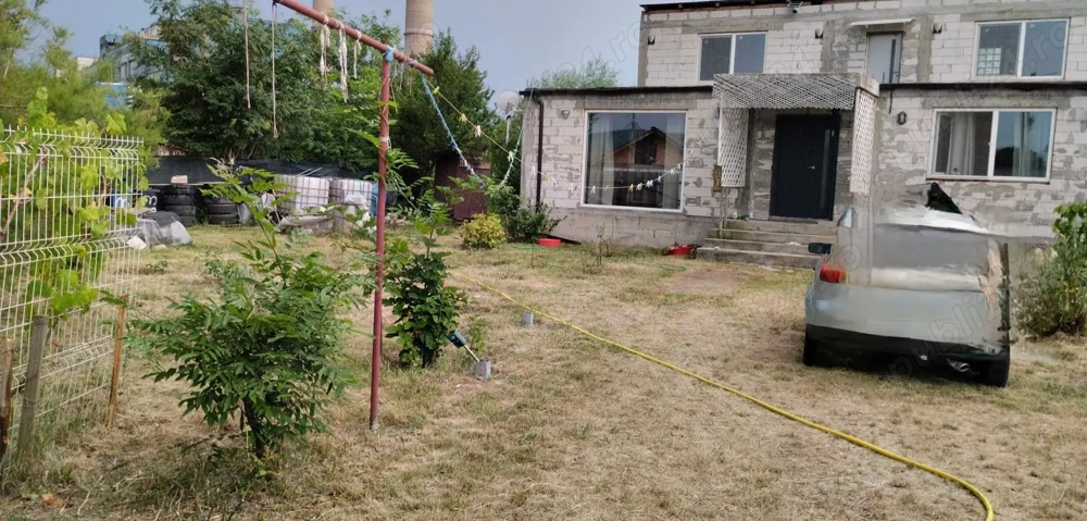 Casă de Vânzare  Casă de Vânzare