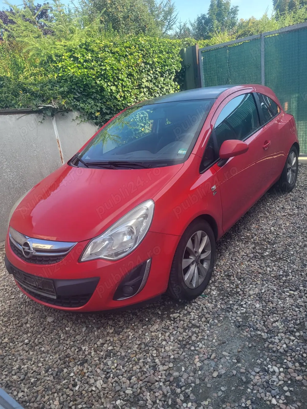 Vând Opel corsa 1.4 benzina