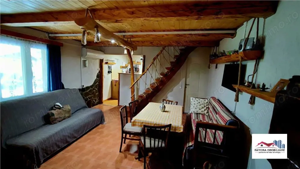 Cabana de Vanzare Zona Lunca Bradului