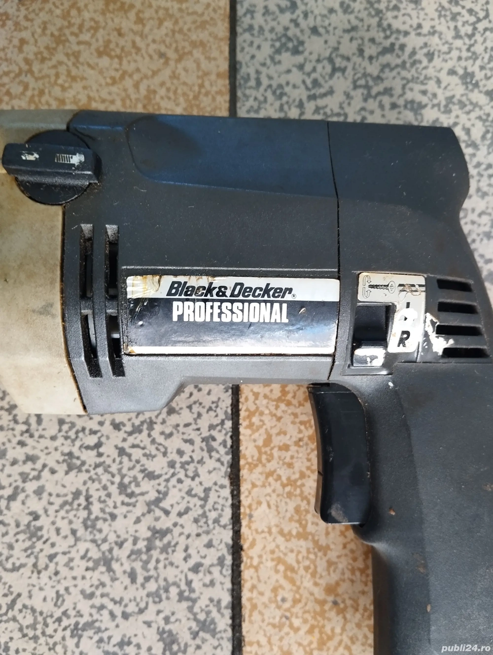 Bormasina Black & Decker Professional