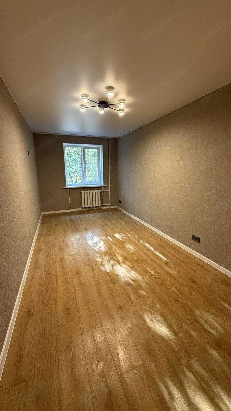 Apartament cu 1 camera in zona Sagului