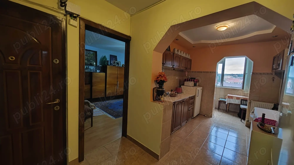 Cameră de închiriat în apartament 2 camere   Oradea, Str. Moldovei,apartament decomandat, mobilat  Cameră de închiriat în apartament 2 camere   Oradea, Str. Moldovei,apartament decomandat, mobilat