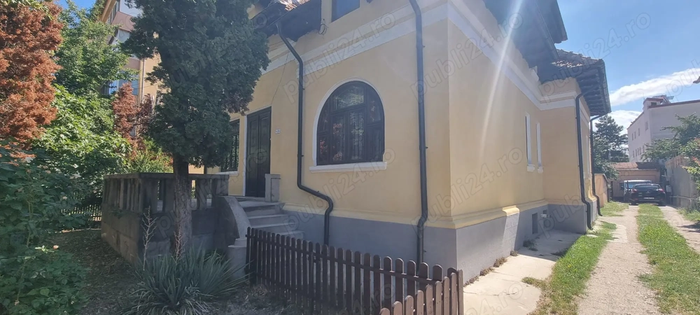 Inchiriez vila in Pitesti, zona ultracentrala, pentru locuinta, sediu, clinica medicala