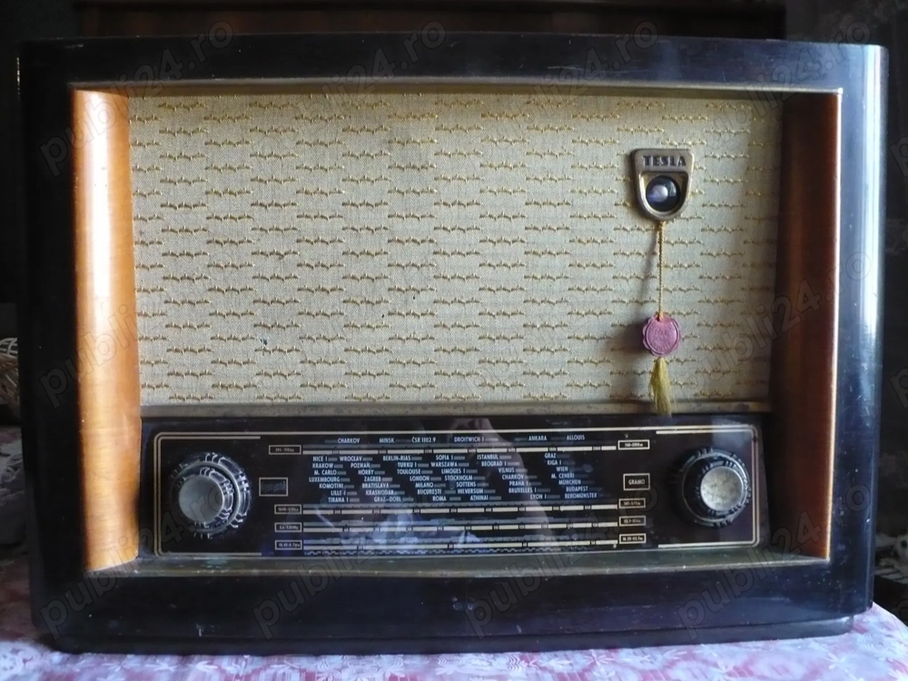 Radio pe lampi vechi Tesla