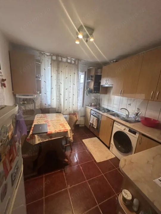 Garsoniera de vanzare, 24 mp, zona Soarelui