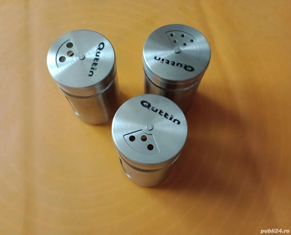 4 Dozatoare de condimente (solnițe) inox si sticlă 