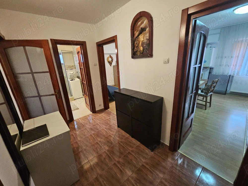Proprietar vand Apart 2 camere 67 mp, etaj intermediar, mobilat si utilat integral, Calea  Romanului