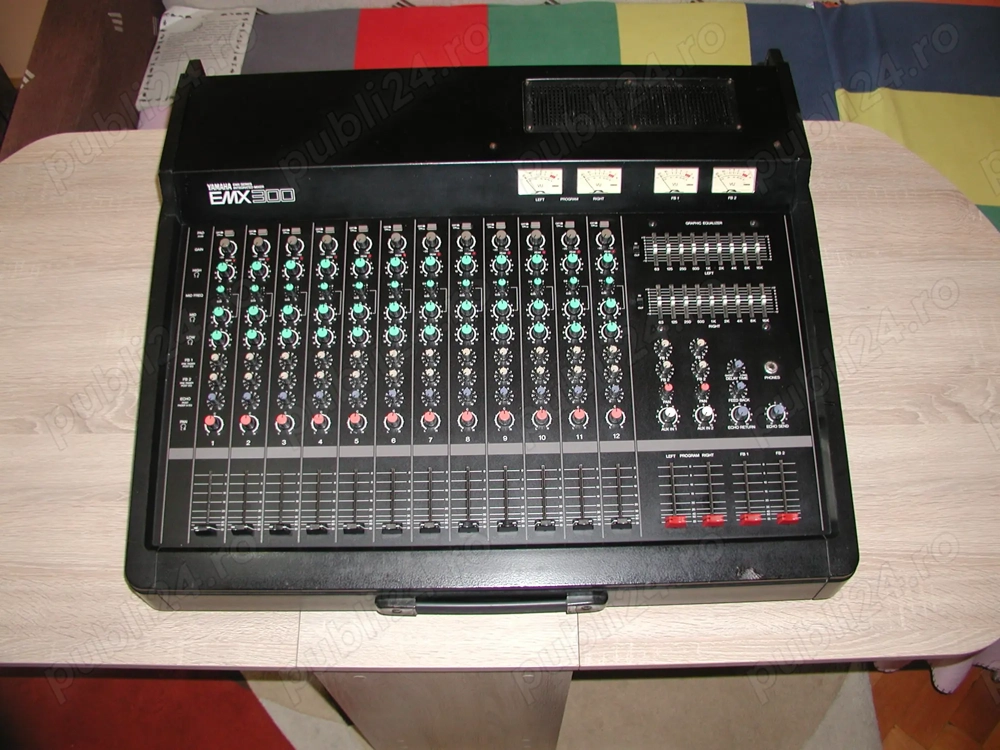 mixer amplificat Yamaha EMX300 cu FX
