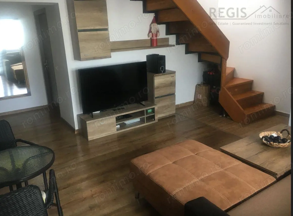 Penthouse de 3 camere in zona Sanpetru