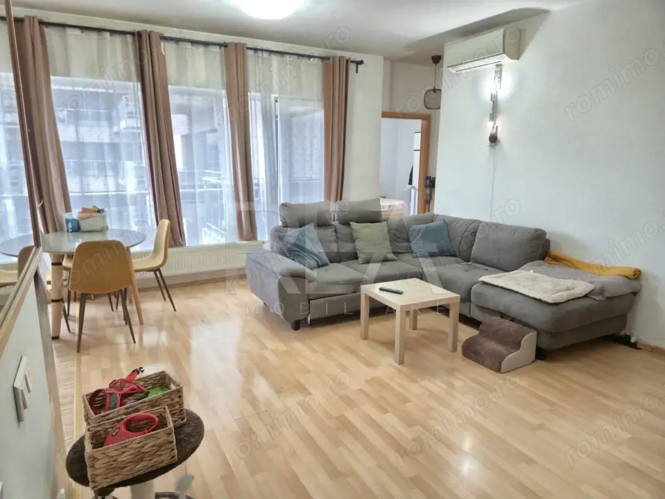 Apartament cu 3 camere de vânzare la 158000 Є cu 2 boxe și 2 locuri de parcare
