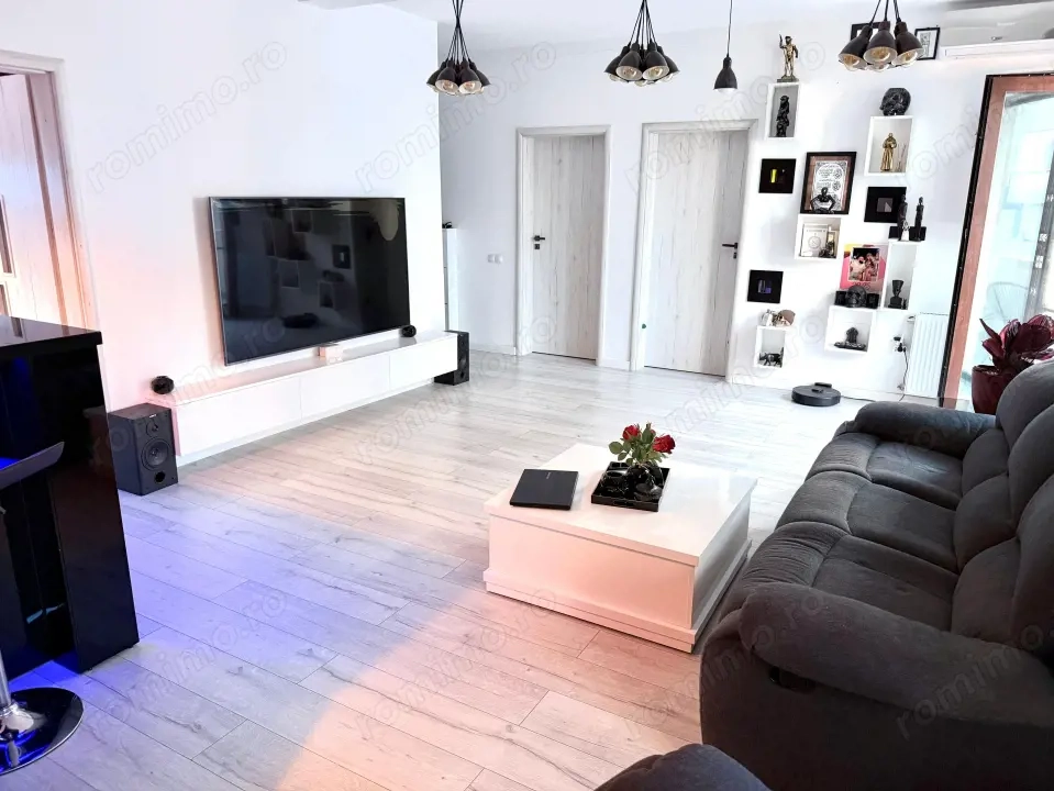 Apartament 3 camere 93 mp, parcare inclusa, mobilat și utilat, Militari