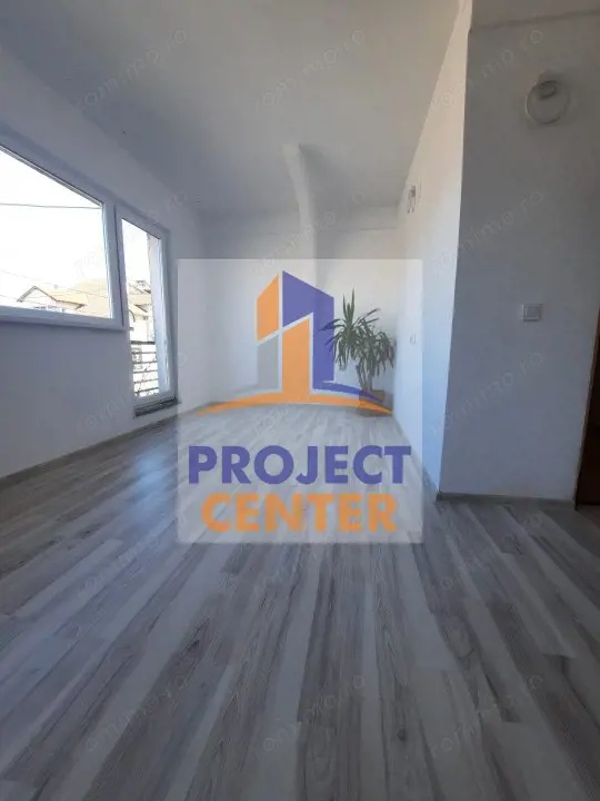 Spatiu birouri, central, etajul 1