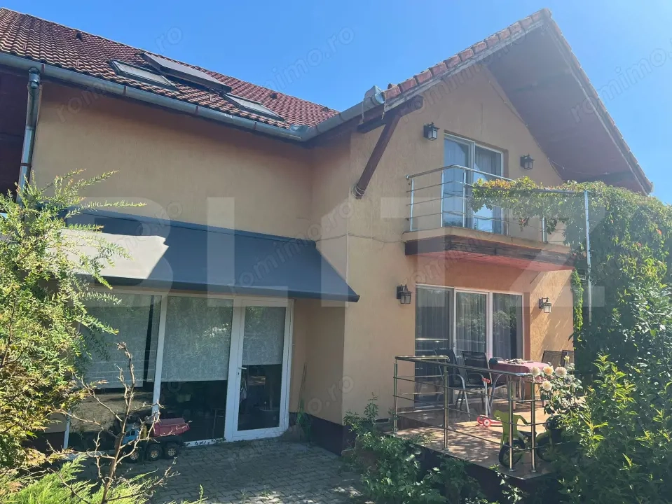 Casă în zonă liniștită – Sângeorgiu de Mureș, 200 mp, teren 500 mp