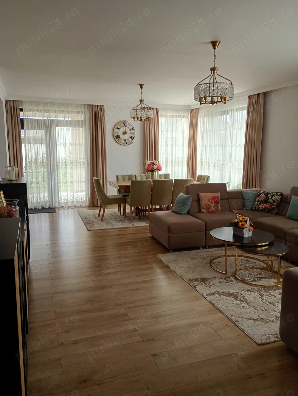 Vând casă zona Oncea