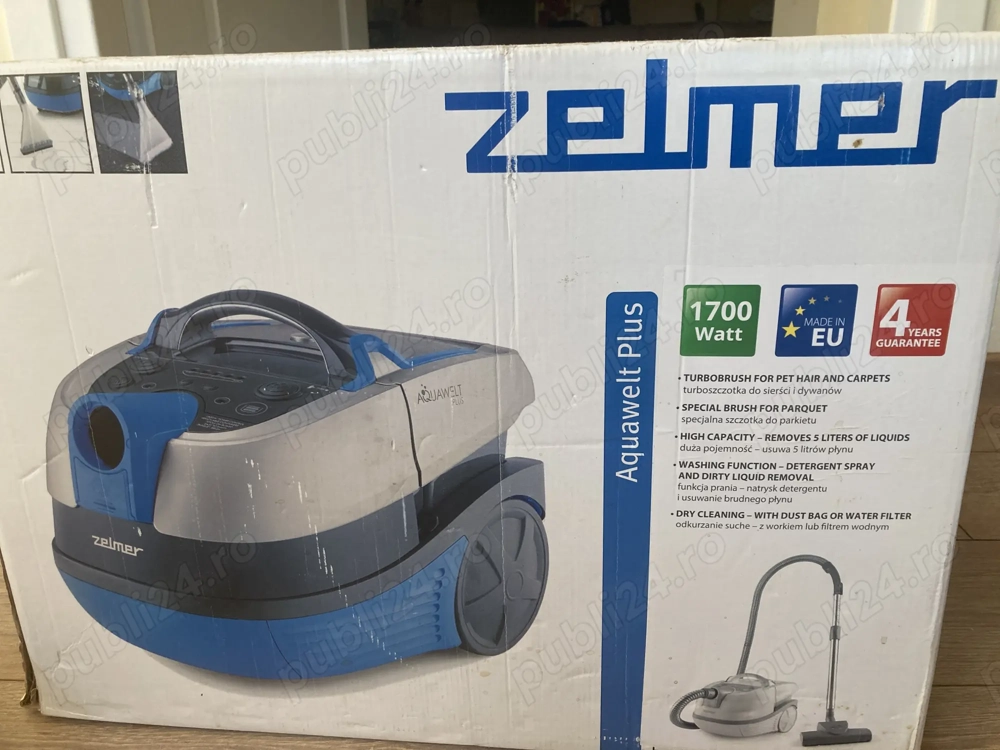 Vând aspirator cu spălare 