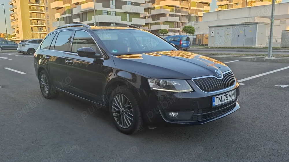 Skoda Octavia 3 2.0Tdi 150Cp. CKFC.Panoramic mare.Xenon