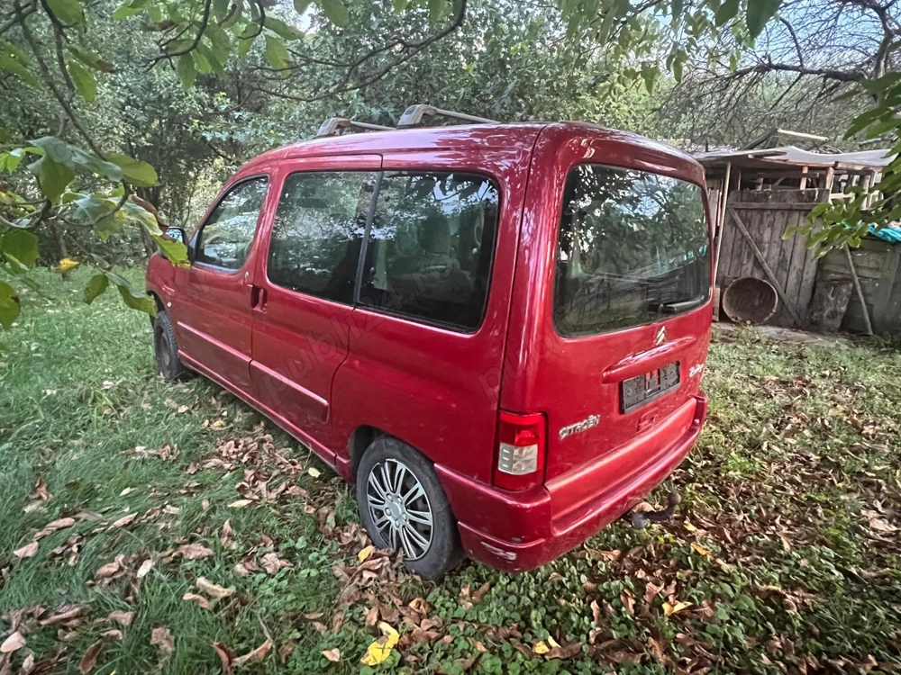 Dezmembrez Citroen Berlingo