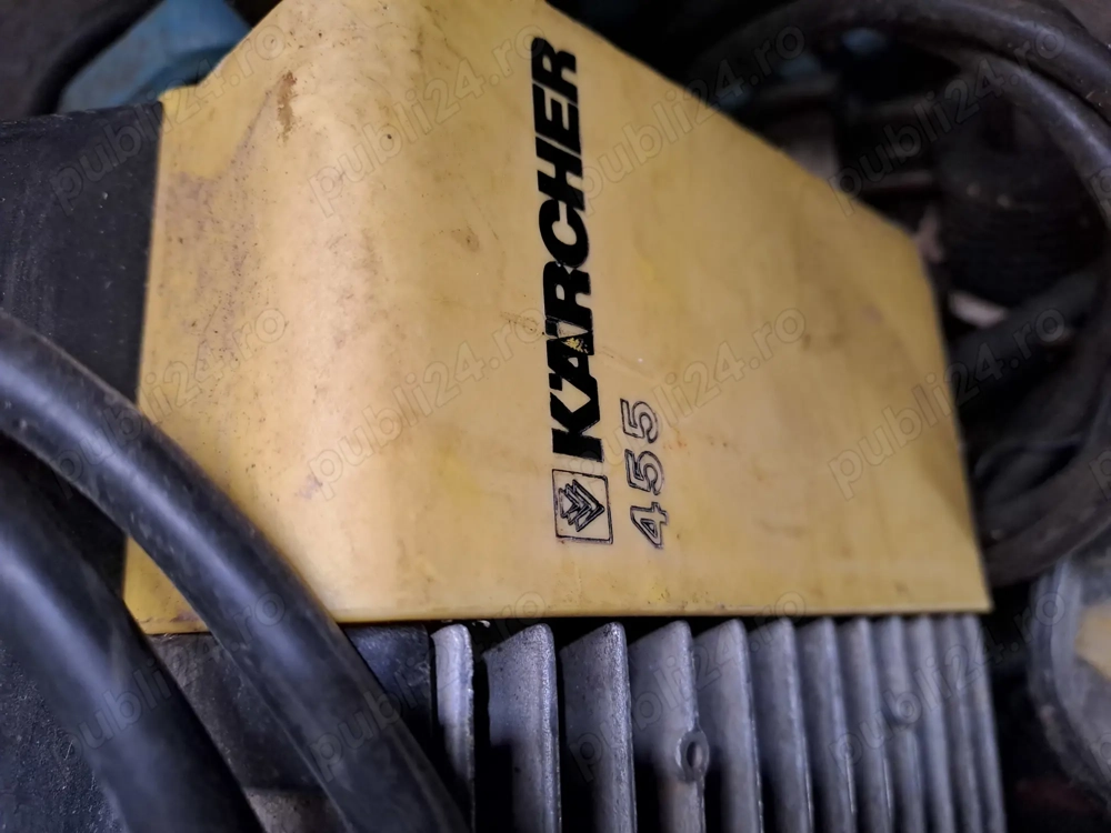 De vinzare pompă spalătorie auto Karcher 98 bar