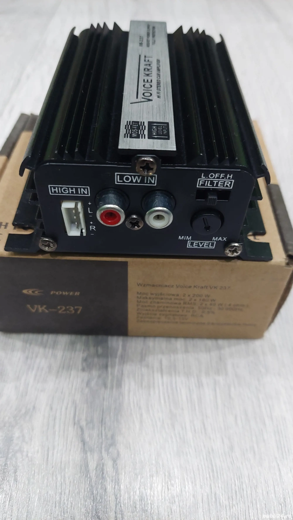 Mini Amplificator de voce Kraft VK 237,12 V,400 w,4 ohm,RCA,2 canale ,Nou!